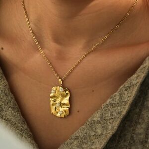 18K Gold Plated Minimalist Pearl Necklace